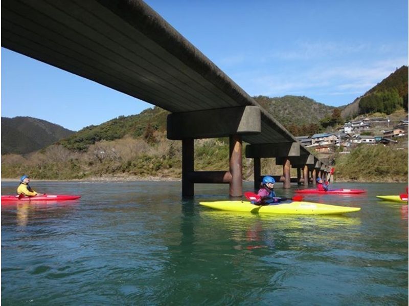 [Kochi Shimanto River river going down] goal is Iwama subsidence bridge ♪ 8km canoe touring a dayの紹介画像