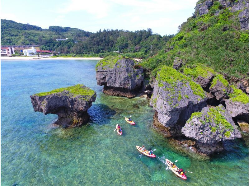 Aruguide Okinawa's sea kayaking tour