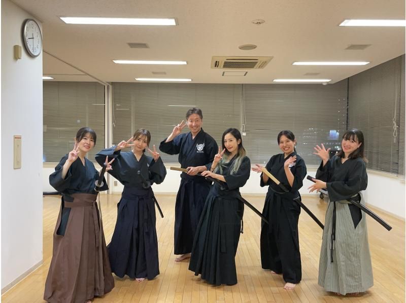 【東京・埼玉】時代劇でお馴染みの殺陣・侍体験！どなたでも安全かつ楽しく侍になれます！の紹介画像