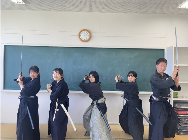 【東京・埼玉】時代劇でお馴染みの殺陣・侍体験！どなたでも安全かつ楽しく侍になれます！の紹介画像