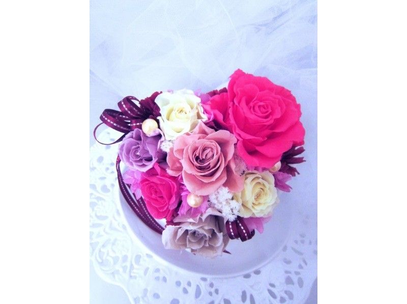 [Kanagawa/Yokohama] First-time visitors will also receive support! Blooming heart arrangements with preserved flowers ♪の紹介画像