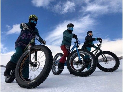 長野・小谷】雪上走行可能な自転車『ファットバイク』で真っ白な