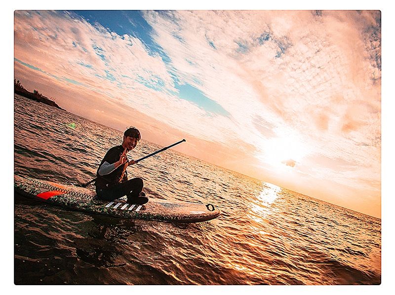 【沖縄・読谷】★ 韓国の旅行サイトで大好評 ★ 一日の最後は海で遊ぼう！サンセット SUPの紹介画像