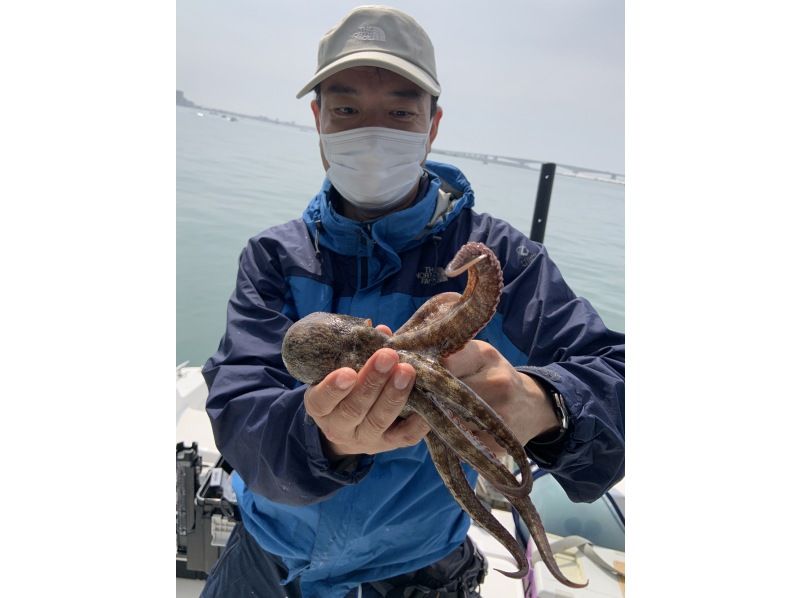 [Shizuoka/Lake Hamana] 5-hour flight within Lake Hamana! Schools also available | Beginners welcome! ｜We will tell you how to enjoy fishing♪の紹介画像