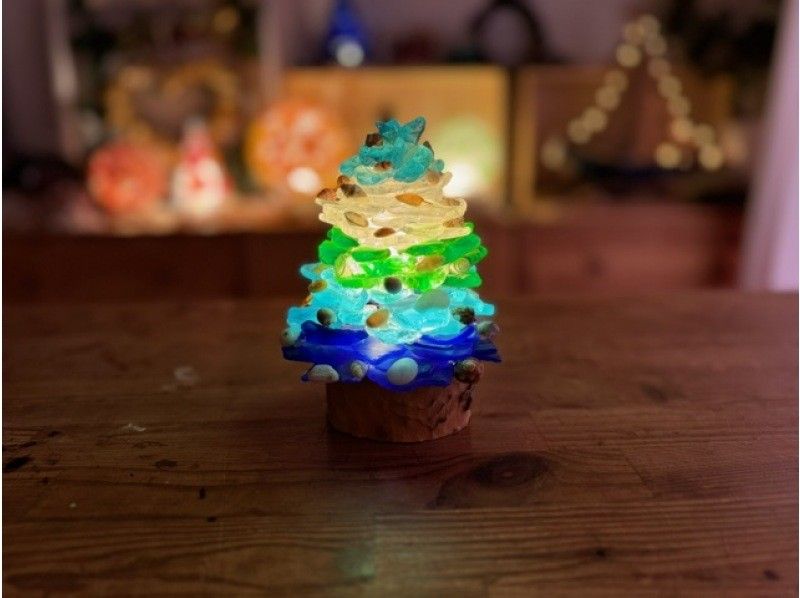 [Hyogo/Kobe] Make a handmade "Christmas tree lampshade" using gifts from the sea!の紹介画像