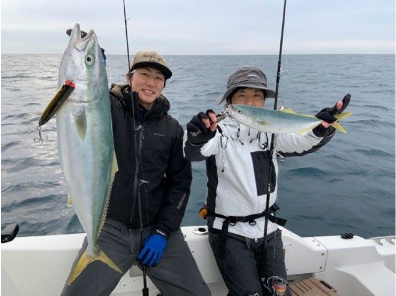 [Shizuoka, off the coast of Lake Hamana, near Enshu Nada] 8-hour Enshu Nada casting tour! School also available | Beginners welcome | We'll teach you how to enjoy fishing ♪の紹介画像