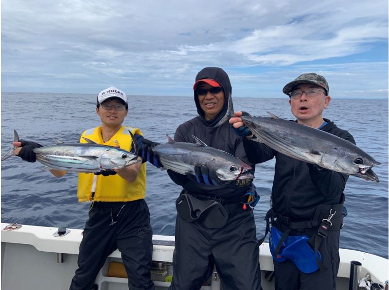 【静岡・浜名湖、遠州灘沖】遠州灘かつお、キハダマグロ キャスティング8時間便！スクールも可｜初心者大歓迎の紹介画像