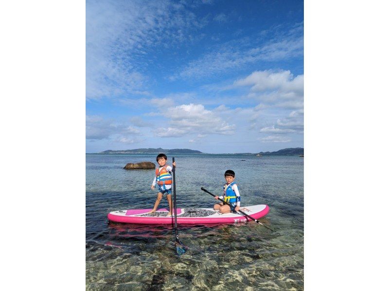 【期間限定スーパーセール【沖縄・石垣島】SUP2時間ツアー！ホテル送迎OK!当日直前予約OK!写真・動画プレゼント!3歳からでも参加出来ますの紹介画像