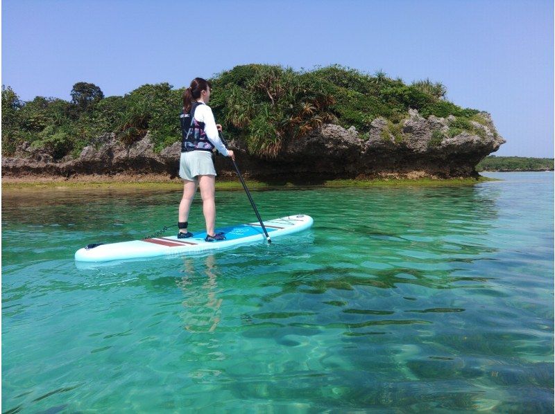 【期間限定スーパーセール【沖縄・石垣島】SUP2時間ツアー！ホテル送迎OK!当日直前予約OK!写真・動画プレゼント!3歳からでも参加出来ますの紹介画像
