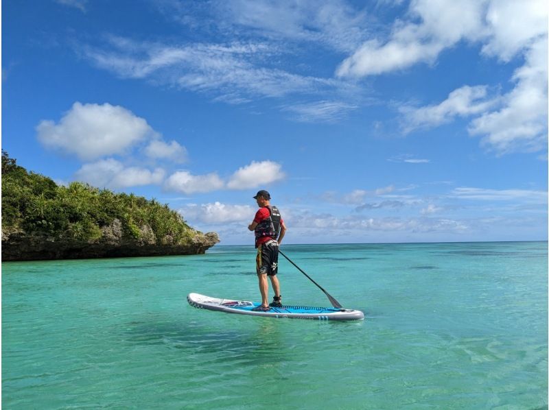 【期間限定夏セール】【沖縄・石垣島】SUP2時間ツアー！ホテル送迎OK!当日直前予約OK!写真・動画プレゼント!3歳からでも参加出来ますの紹介画像