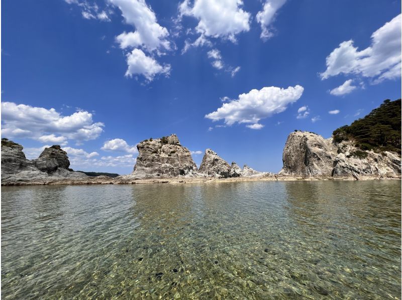 岩手県宮古市　極楽浄土SUP浄土ヶ浜　SUP体験〜初心者から上級者まで対応　お子様も一緒に親子SUP可。綺麗で透明度の高い海をクルージングの紹介画像