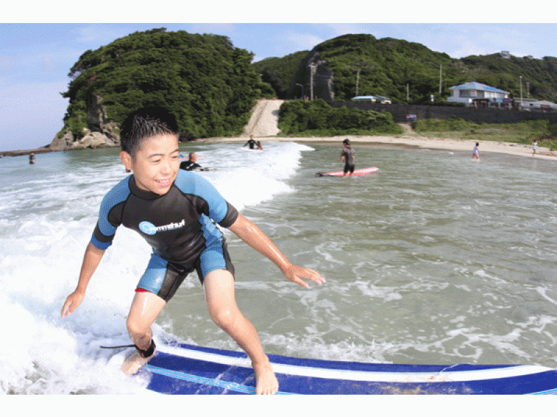 Regional common Use a coupon plan [Shizuoka / Izu] For beginners! Surfing and bodyboarding basic lessons!の紹介画像