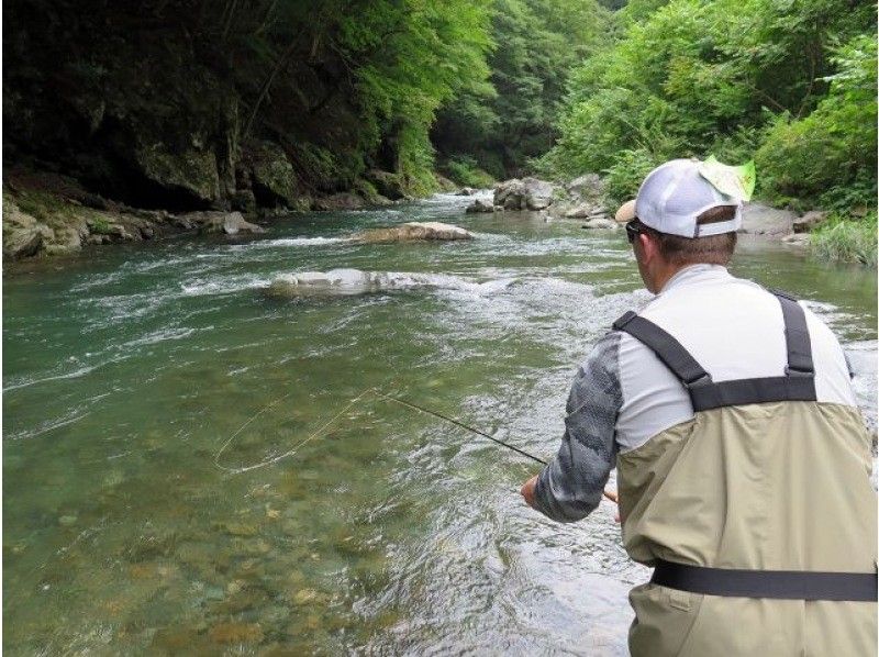 ヤマメ釣りの仕掛け・釣り方とシーズン・解禁時期【初心者向け】