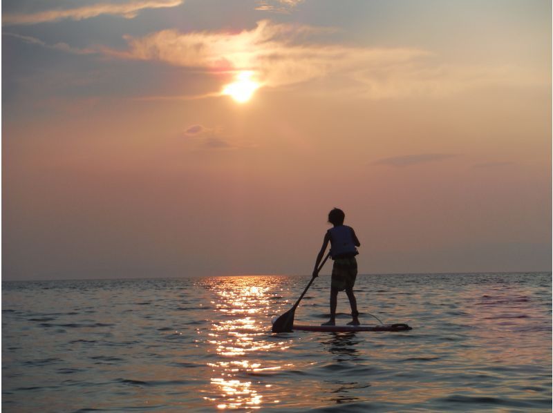 【滋賀・米原・SUP】１組限定＆レッスン＆ガイド付きで安心！琵琶湖でSUP体験（2時間）の紹介画像