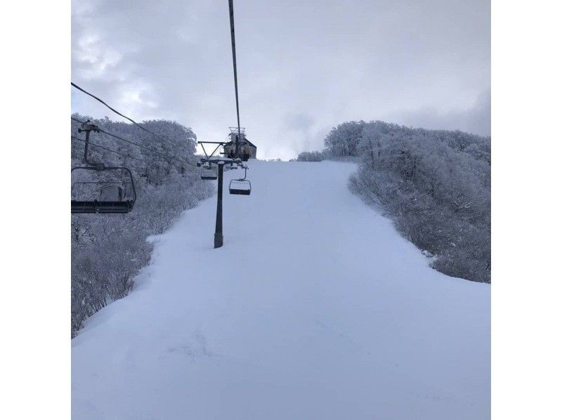 FK2858 ☆【ペア】 ニノックス スノーパーク リフト1日 引換券 スマイルリゾート ninox 最大2,000円割引ニノックススノーパーク 早割リフト1日券｜アソビュー！