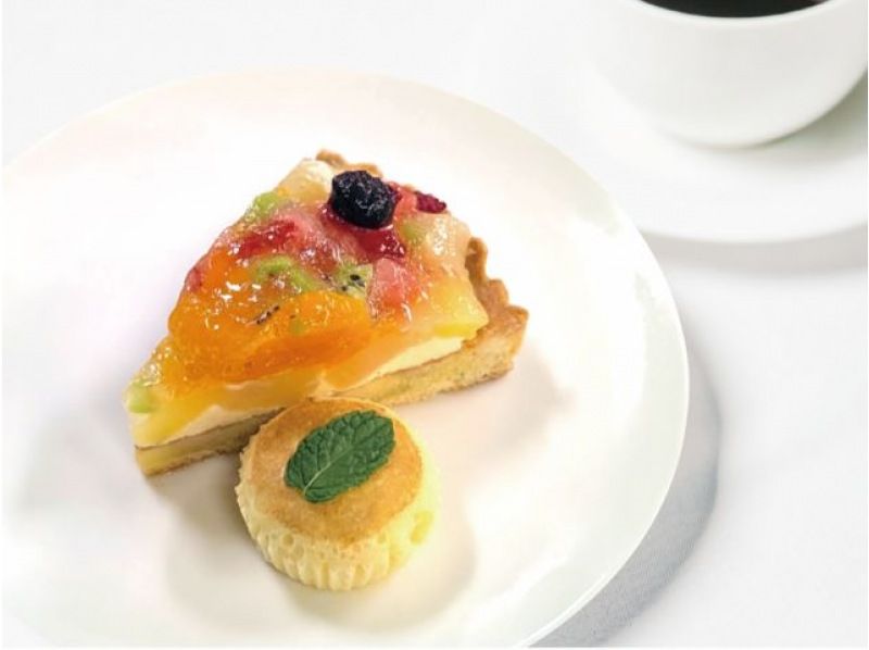 【神戸】2/26～3/13限定14:45出航「オリジナルケーキ」フリーソフトドリンク付き★の紹介画像