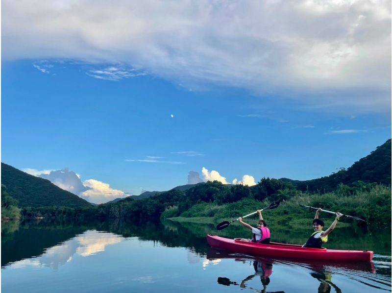 奄美大島【当日予約可能】マングローブカヌー(60分)ガイドがいないと入れない水路へ★口コミ投稿で撮影データ無料プレゼント★の紹介画像