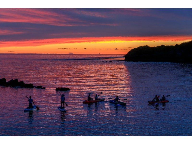 SALE [For groups of 4 or more ★ Group discount] Breathtaking views {Sunset Kayaking} Comfortable new facility ★ Hot water shower and hair dryer available ★ Free photo data!の紹介画像