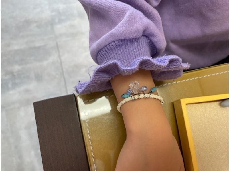 【福岡・糸島】アクセサリー制作体験  人気「革ひものブレスレット作り」初心者OK！思い出作りに♡の紹介画像