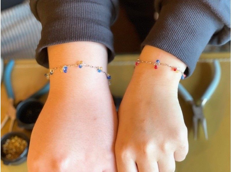 【福岡・糸島】アクセサリー制作体験  女性に人気「チェーンブレスレット作り」＊しずく型ビーズ使用＊　初心者OK！思い出作りに♡の紹介画像