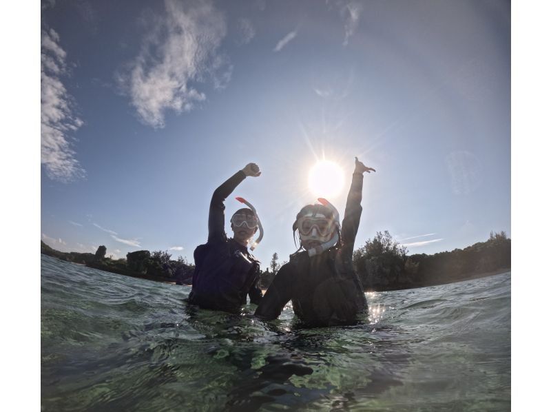 SALE! [Private tour❗️Blue Cave Snorkeling] Ages 5-69 years old Discounts available for 4 people or more Free GoPro photos and videos Pick-up and drop-off around Onna Village availableの紹介画像