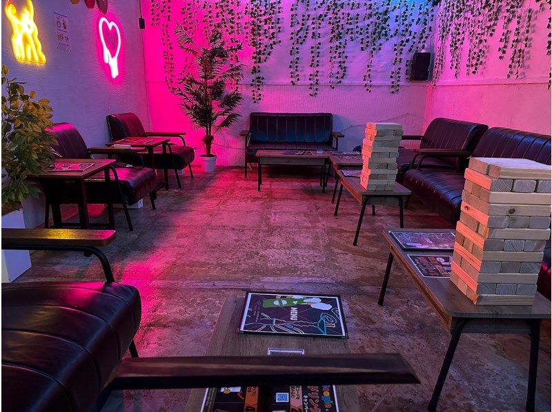 【大阪・心斎橋】アメリカで大流行！AXE THROWING&reg;︎｜爽快度MAX！ダーツのように斧を投げて得点を競い合おう！の紹介画像