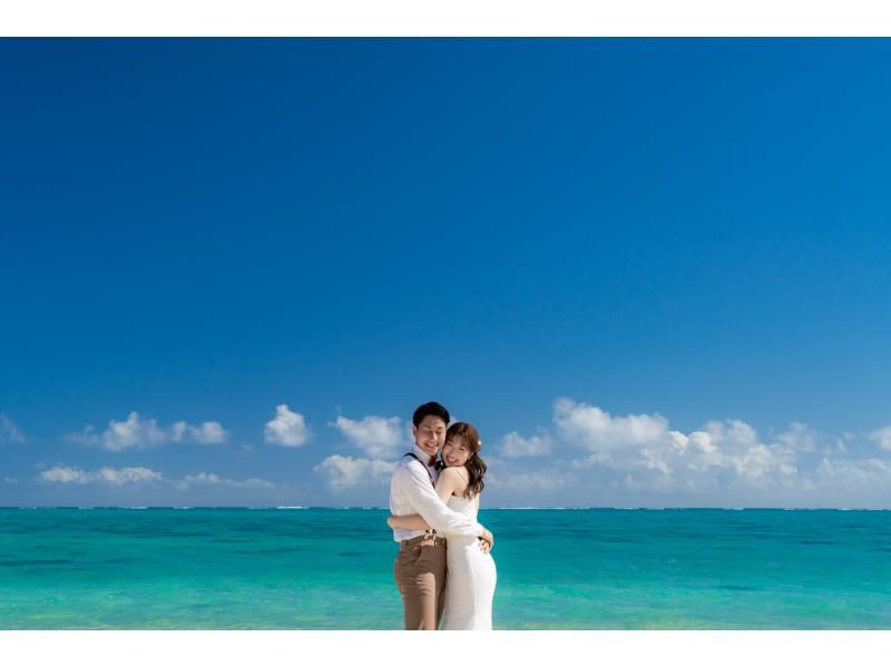 [冲绳石垣岛]世界第一！石垣岛体验写真婚纱♪一整天的婚纱摄影、收获体验、日落三线表演！の紹介画像