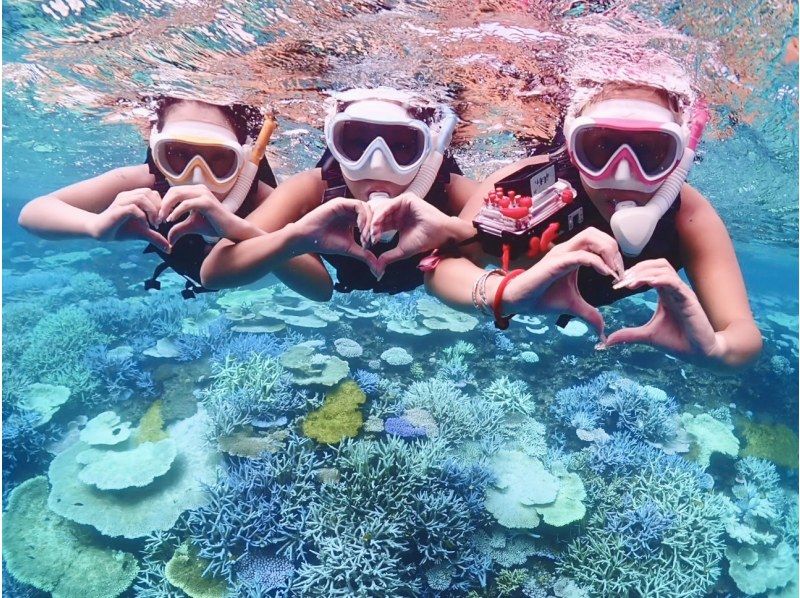 当日予約歓迎！人気NO.1★八重干瀬シュノーケルツアー《ドローン撮影&高画質水中カメラ無料レンタル&撮影データ全部プレゼント》の紹介画像