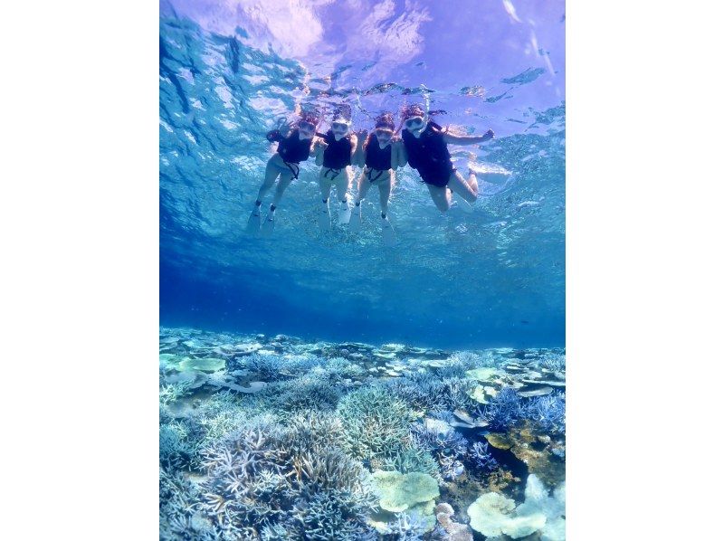 当日予約歓迎！人気NO.1★八重干瀬シュノーケルツアー《ドローン撮影&高画質水中カメラ無料レンタル&撮影データ全部プレゼント》の紹介画像