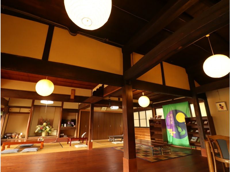 【京都】宇治茶の名産地「和束」で「お茶摘み体験」&日本で唯一「茶蕎麦打ち体験」「茶葉天ぷらを作る体験」セットプラン！初心者も安心のサポート！の紹介画像