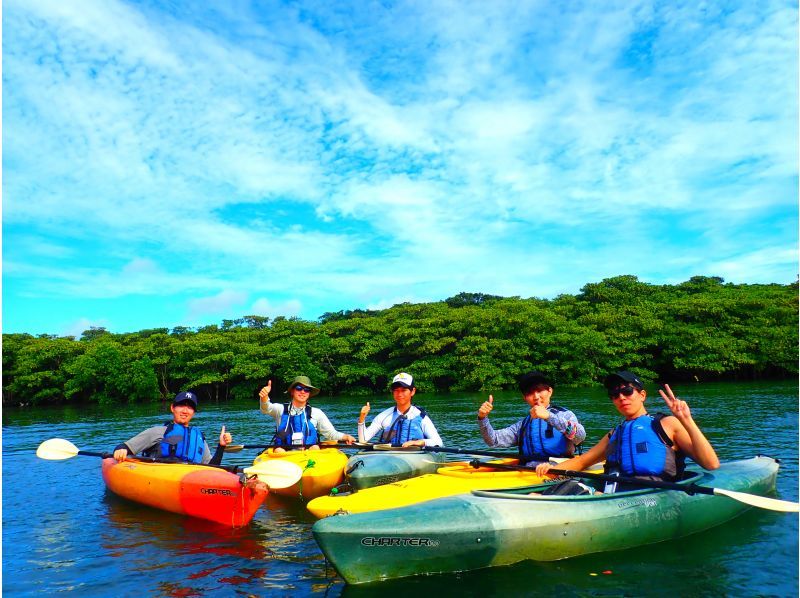 [Okinawa Iriomote Island] canoeing and trekking! Pinaisara Waterfall Basin 4 hours Short Course ♪