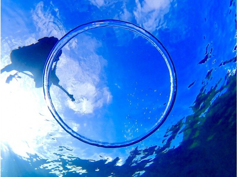 [ยอดนิยมที่สุด] การดำน้ำตื้น(Snorkeling)ส่วนตัวและประสบการณ์เกาะร้าง 120 นาทีชายฝั่งตะวันออกในวันนั้นมือเปล่า! ห้องน้ำพร้อมอุปกรณ์ครบครัน ฟรีสำหรับเด็กอายุต่ำกว่า 3 ปีの紹介画像