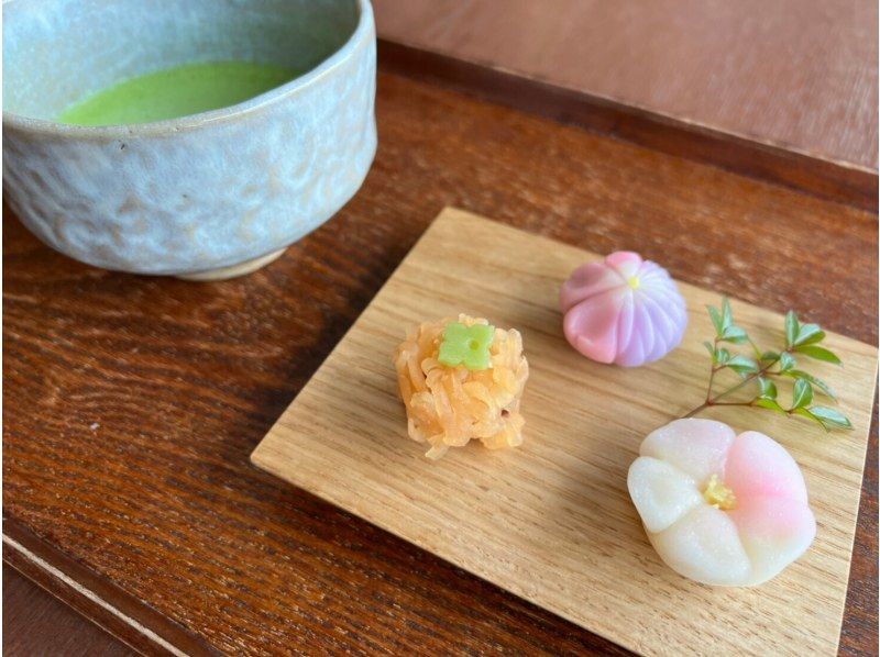 【시마네·이즈모】노포 화과자점이 운영하는 카페 “Kissa&co(키사코)”에서 이즈모의 화과자 만들기 체험♪の紹介画像