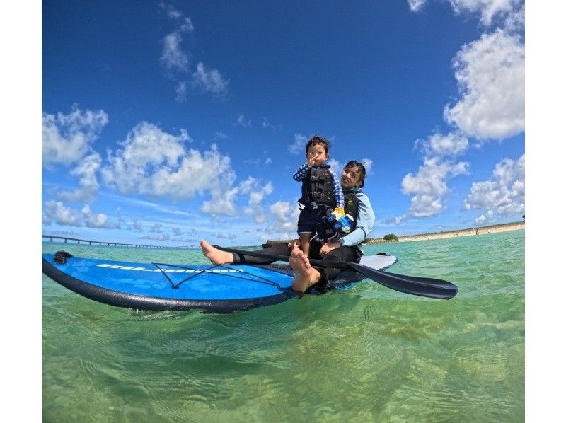【宮古島】ウミガメと泳ぐ！SUP＆シュノーケリング体験｜遭遇率100％継続中｜写真付き｜初心者・ファミリー歓迎！シギラリゾート近くで開催！の紹介画像
