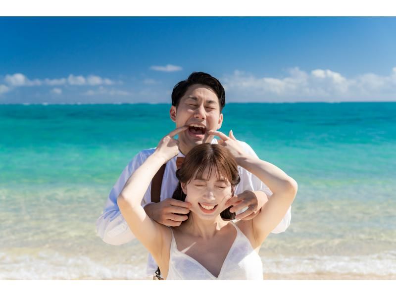 [冲绳石垣岛]海滩和甘蔗体验照片婚礼♪婚纱照♪海滩摄影的甘蔗收获体验の紹介画像