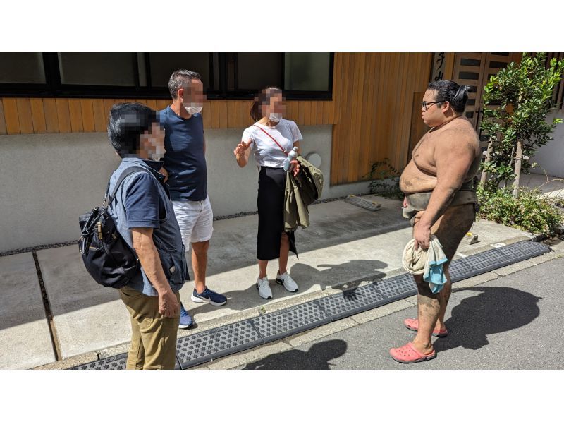 【東京都内】訪日外国人向け大相撲稽古見学ツアー！相撲に精通したガイドがご案内しますので安心♪の紹介画像