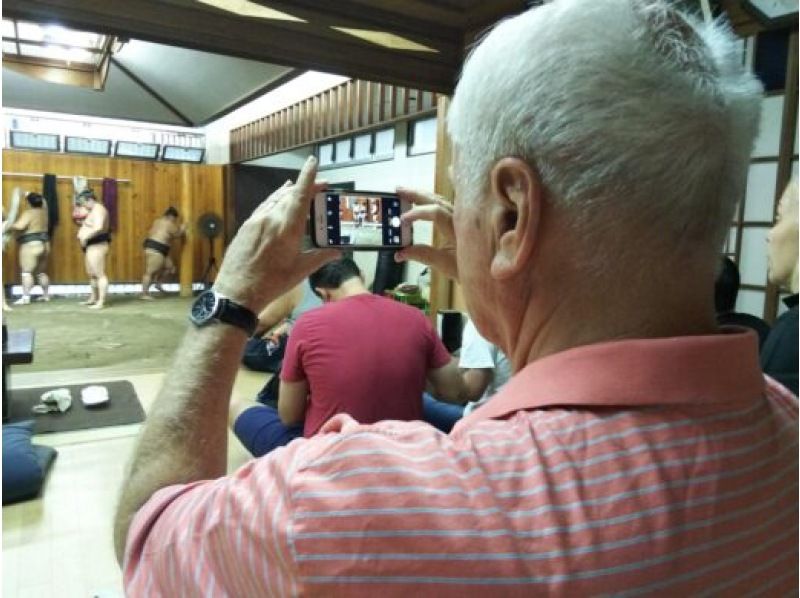 [Tokyo] Sumo practice tour for foreigners visiting Japan! Don't worry, you will be guided by a guide who is familiar with sumo.の紹介画像