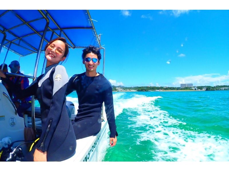 [Okinawa Onna Village] [Necessary for SNS] Clear SUP of the topic! & No license required! Blue cave boat experience diving! (Regional coupon OK)の紹介画像