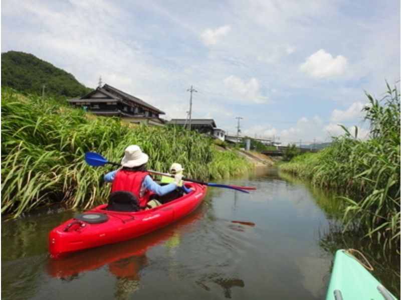 【滋賀・奥琵琶湖】夏の涼風を探しに行こう！大浦湾・奥出湾カヌー体験ツア（半日・午前）の紹介画像