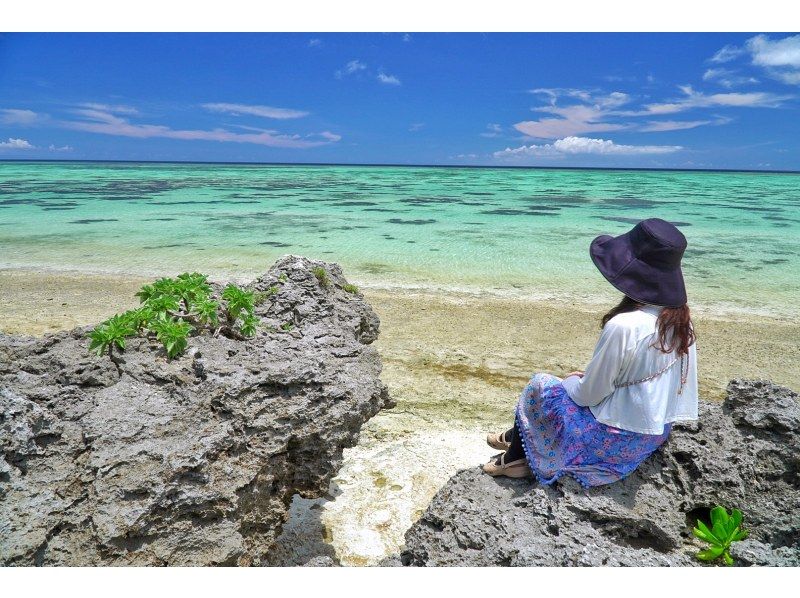 秘境ミステリーフォトツアー☆手つかずの屋良部半島＆川平湾巡り☆冒険の始まり！人気スポット＆絶景テラスで美景を遊び尽くそう♪ミステリープラン☆の紹介画像