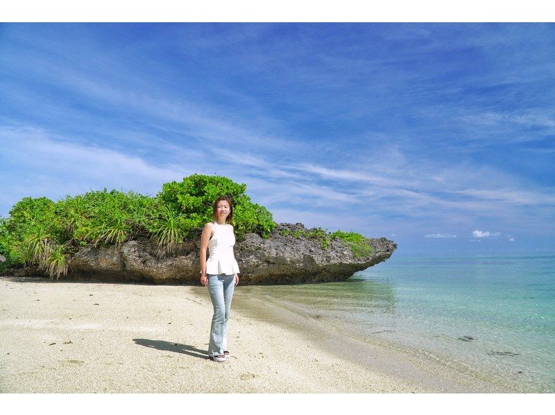 秘境ミステリーフォトツアー☆手つかずの屋良部半島＆川平湾巡り☆冒険の始まり！人気スポット＆絶景テラスで美景を遊び尽くそう♪ミステリープラン☆の紹介画像