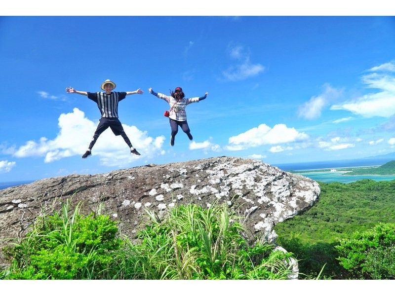 秘境フォトツアー☆手つかずの屋良部半島＆川平湾巡り☆冒険の始まり！！人気スポット＆絶景テラスで美景を遊び尽くそう♪ミステリープラン☆の紹介画像