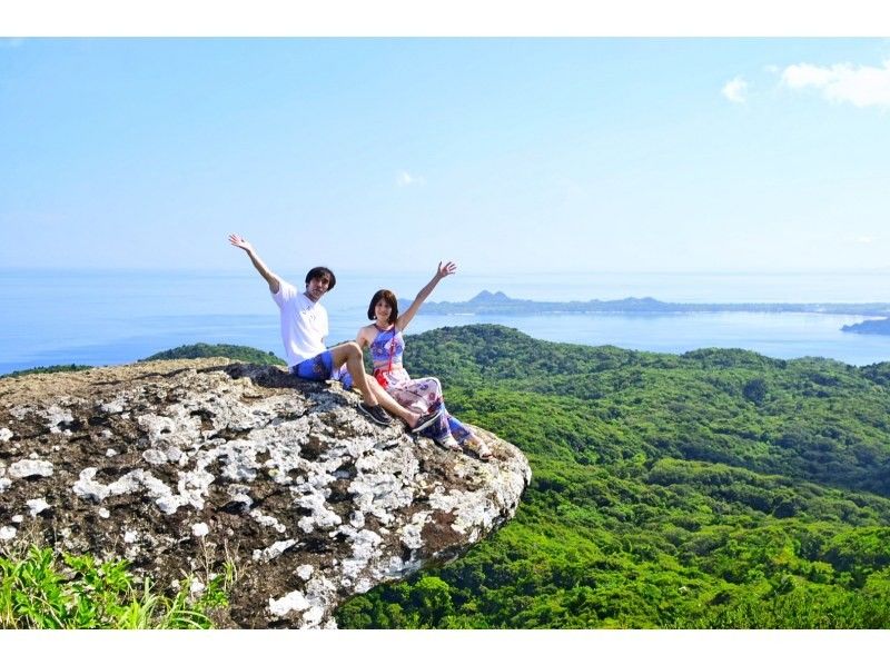 秘境フォトツアー☆手つかずの屋良部半島＆川平湾巡り☆冒険の始まり！！人気スポット＆絶景テラスで美景を遊び尽くそう♪ミステリープラン☆の紹介画像