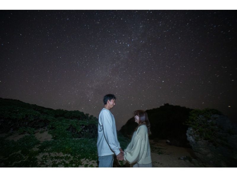 <Kouri Island, Okinawa> Starry sky photo and space walk in Kouri Island Each participant takes a photo with the stars in the background ☆彡 Spring sale is underwayの紹介画像