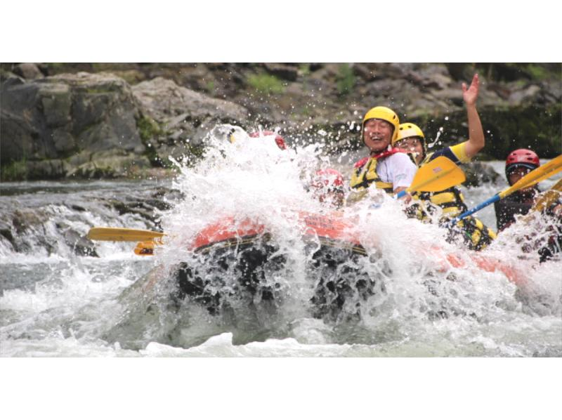 Easy active experience! Hozugawa half-day rafting [near the station, with parking]. For families, friends and couples! Peace of mind with a big smile with 25 years of experience. Elementary school 3rd grade ~の紹介画像