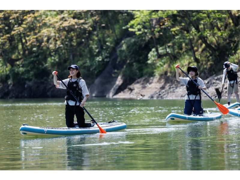 [Wakasa, Kumagawa] Adventure SUP tour at Lake Myojin 《Beginners welcome! SUP around the secluded lake!》の紹介画像