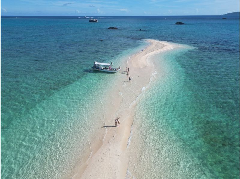 Limited to local meeting｜Ishigaki Phantom island (landing only) & various experience tours on beach