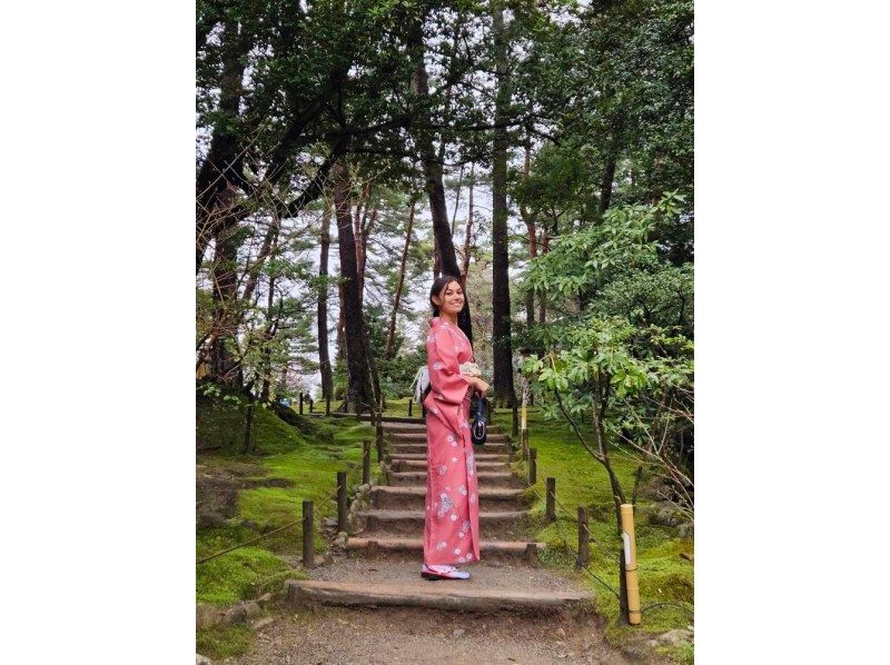 [Ishikawa/Kanazawa] You can come empty-handed! ! Rent a kimono and go for a walk in Kanazawa!の紹介画像