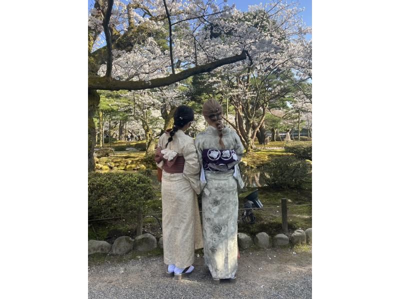 【石川・金沢】Google口コミ＜★★★★★＞！手ぶらで来れる金沢着物レンタル！ヘアセット込みでこの価格は当店だけ！の紹介画像