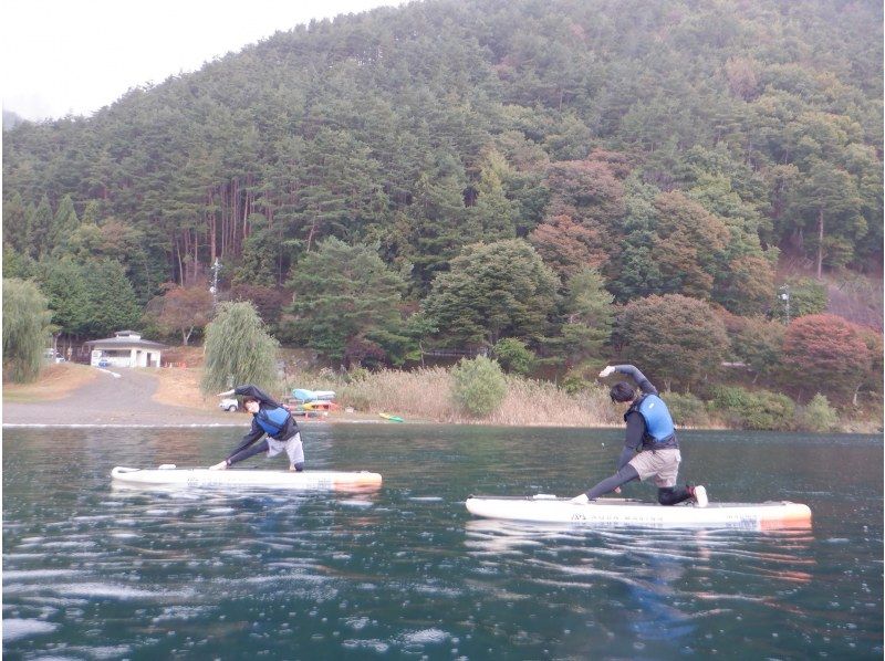 [ยามานาชิ, Fuji Five Lakes, Saiko] กิจกรรมยอดนิยม! SUP เดอโยคะ!の紹介画像